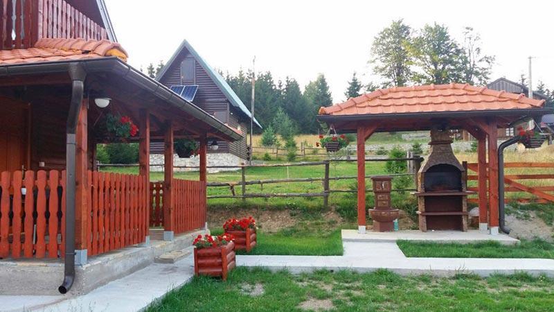 Holiday Home Perduh Sekulic Esterno foto