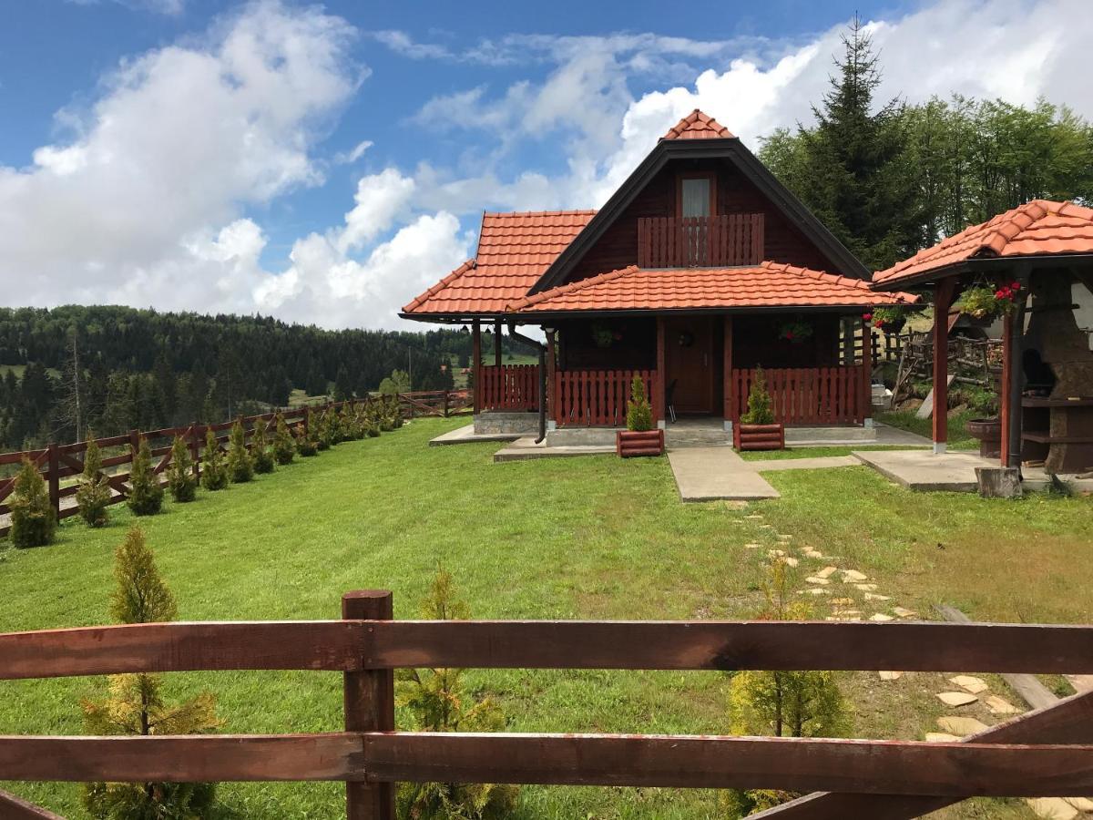 Holiday Home Perduh Sekulic Esterno foto